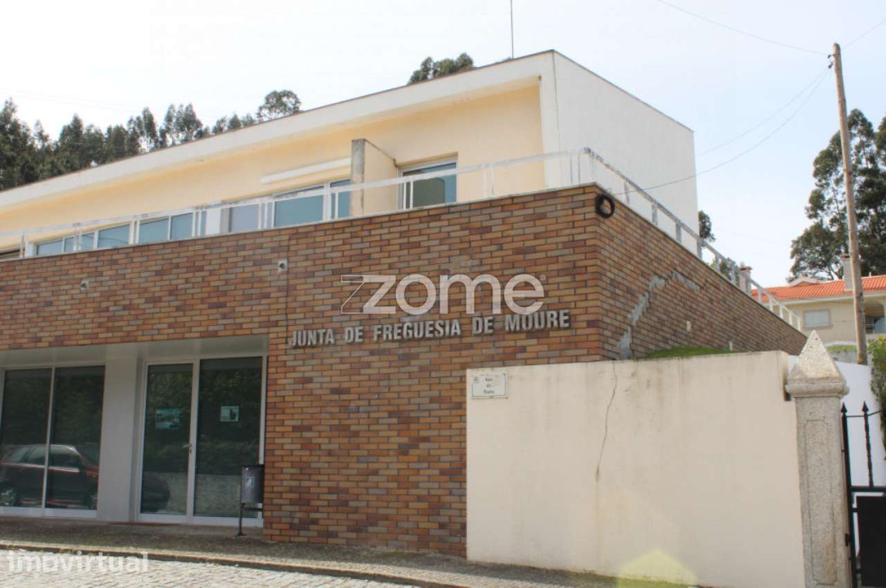 Terreno Urbanizável na Póvoa de Lanhoso – 2.554,81 m² - Grande imagem: 3/12