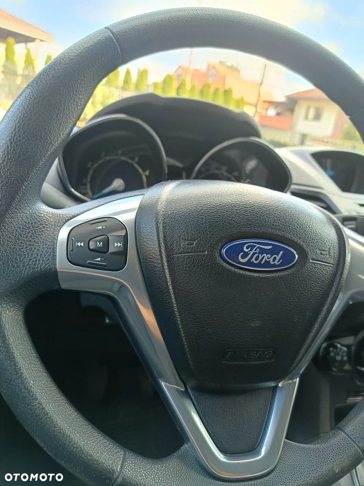 Ford Fiesta 1.25 Silver X (Trend) EU5 - 27