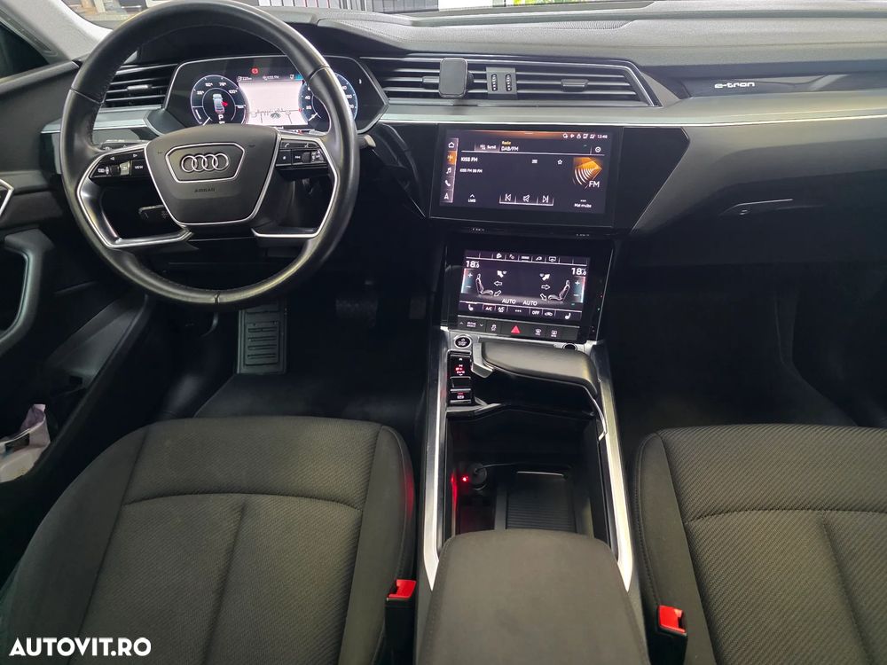 Audi e-tron 50 quattro - 15