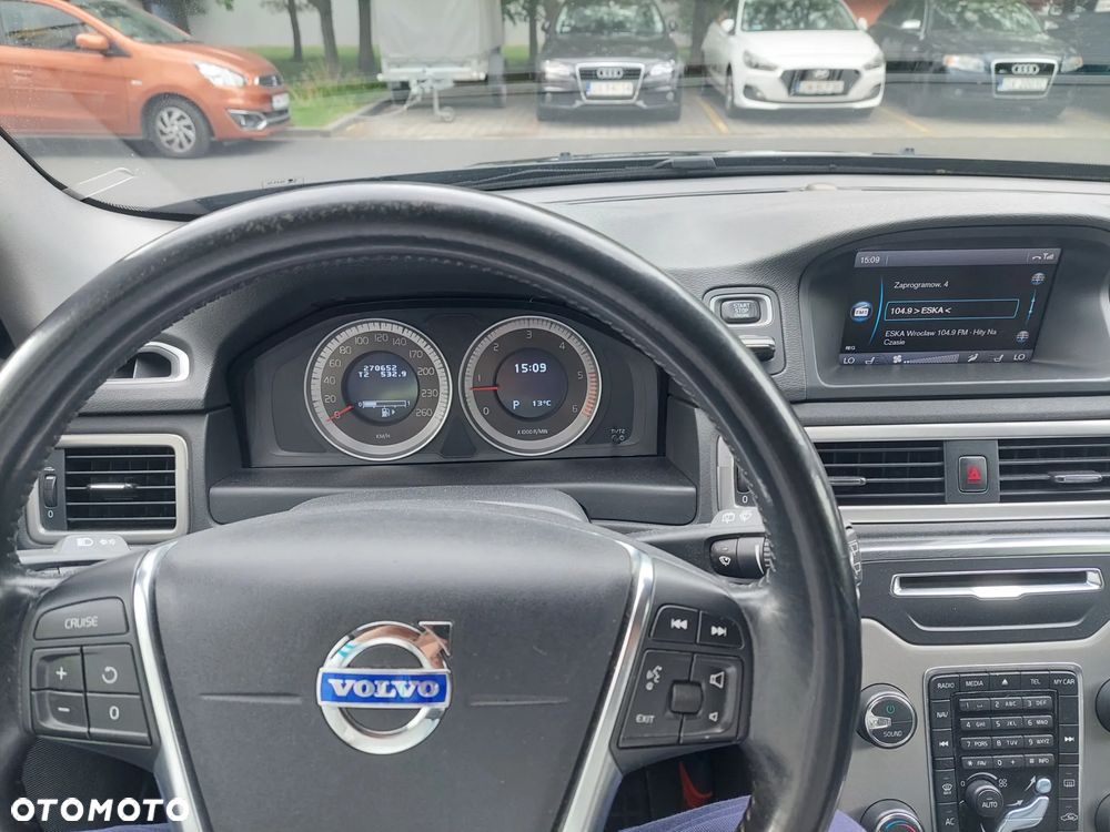 Volvo XC 70 D4 Geartronic Momentum - 14
