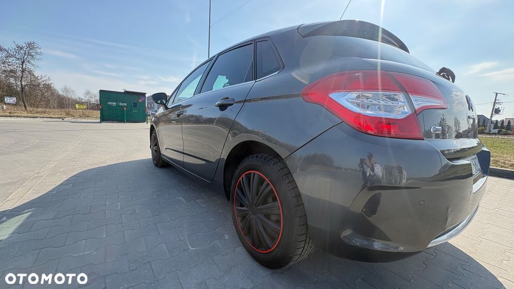 Citroën C4 1.6 e-HDi Exclusive MCP - 6
