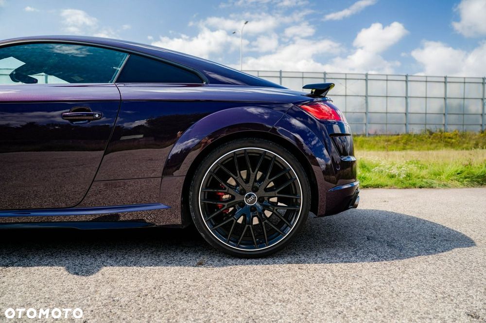 Audi TT S Coupé - 13