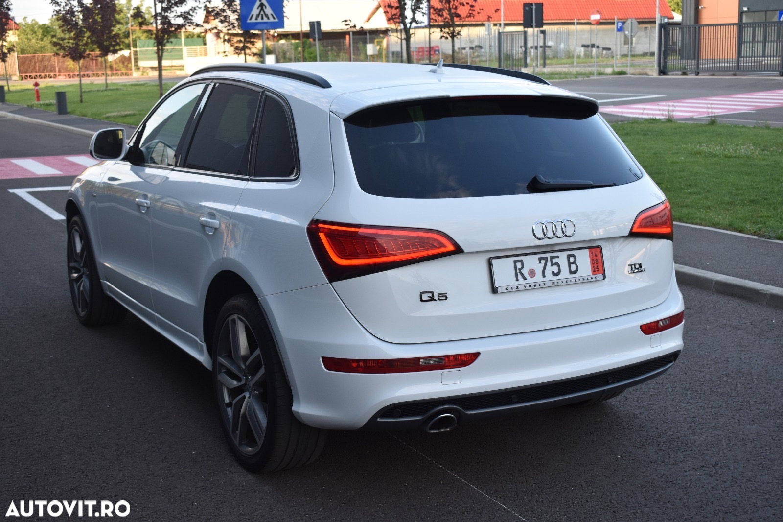 Audi Q5 2.0 TDI Quattro (clean diesel) S tronic - 11