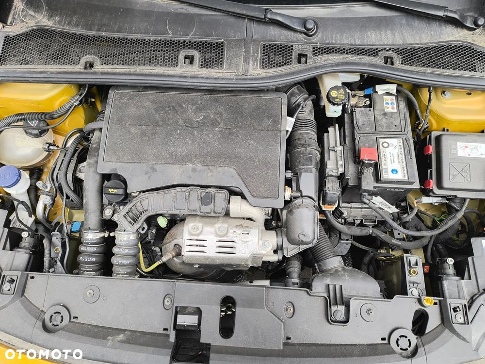 Peugeot 208 PureTech 100 Style - 19