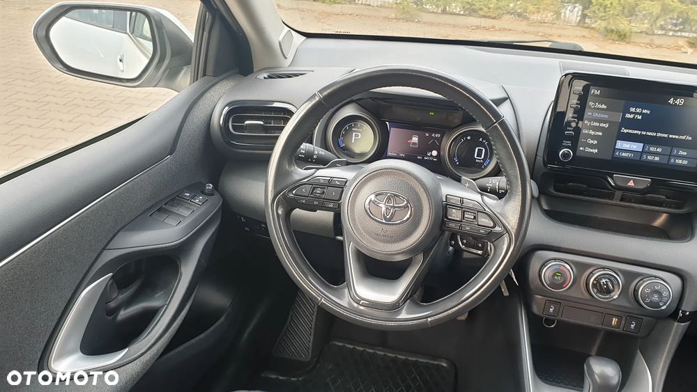 Toyota Yaris 1.5 Comfort CVT - 33