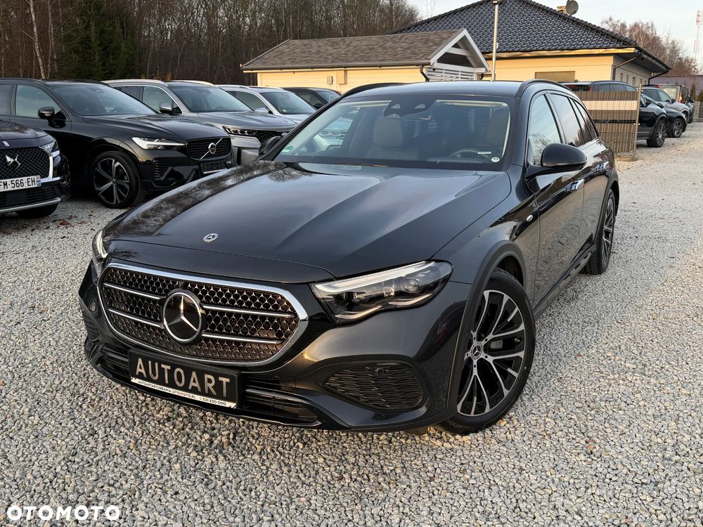 Mercedes-Benz Klasa E 300 de 4Matic 9G-TRONIC Avantgarde - 4