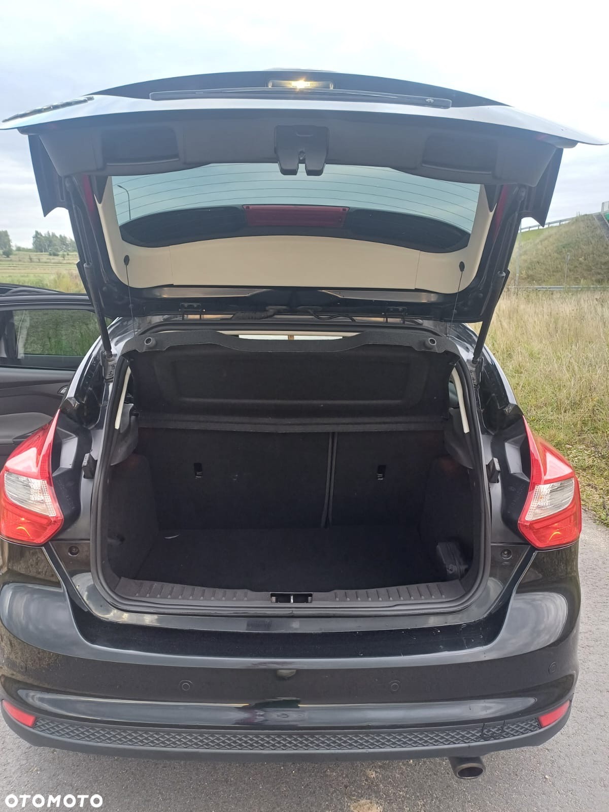 Ford Focus 1.6 EcoBoost Edition - 13