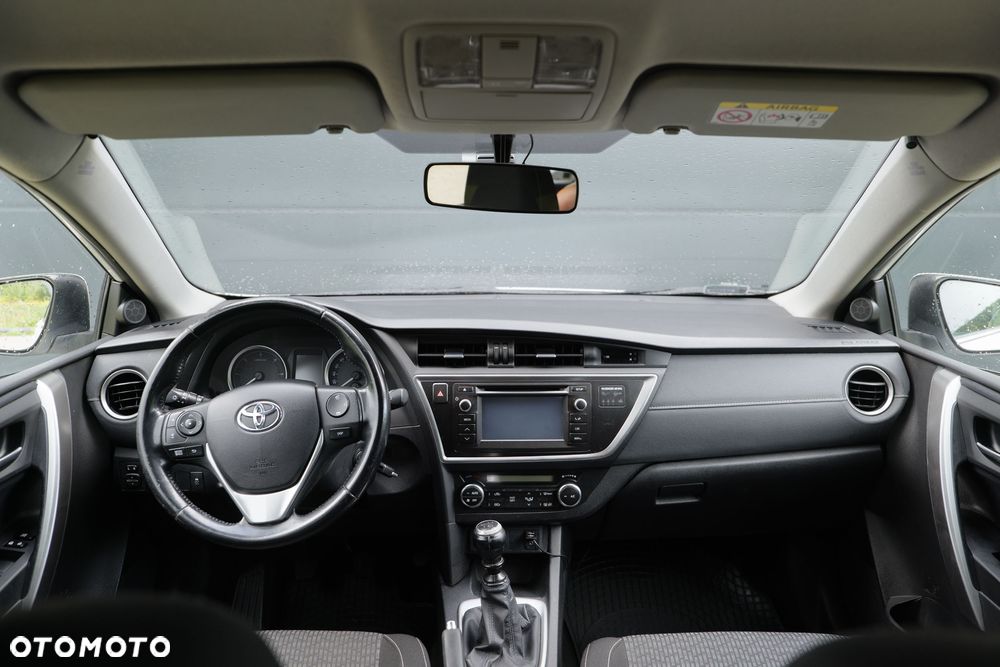 Toyota Auris - 3