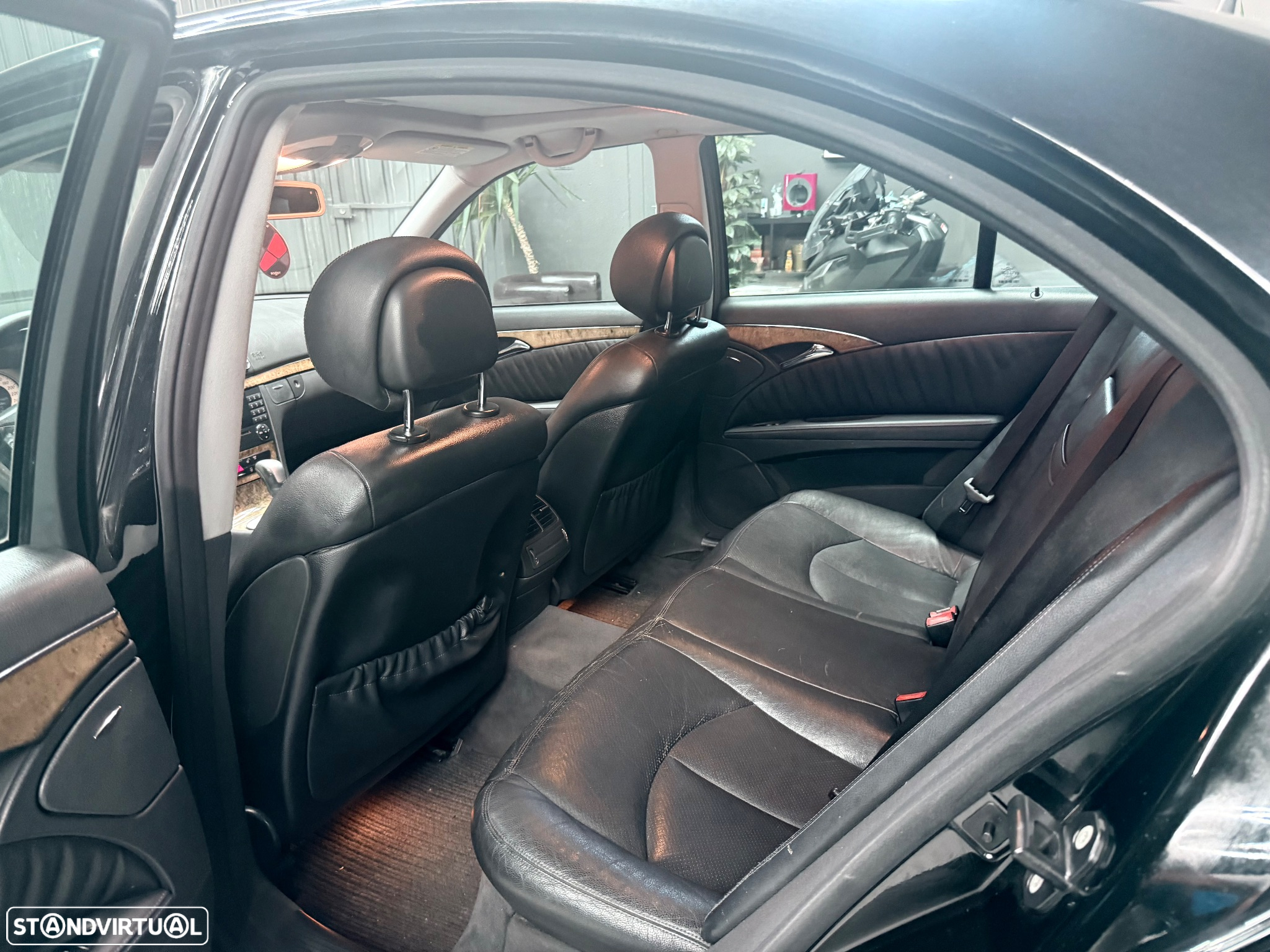 Mercedes-Benz E 220 CDi Avantgarde Aut. - 8