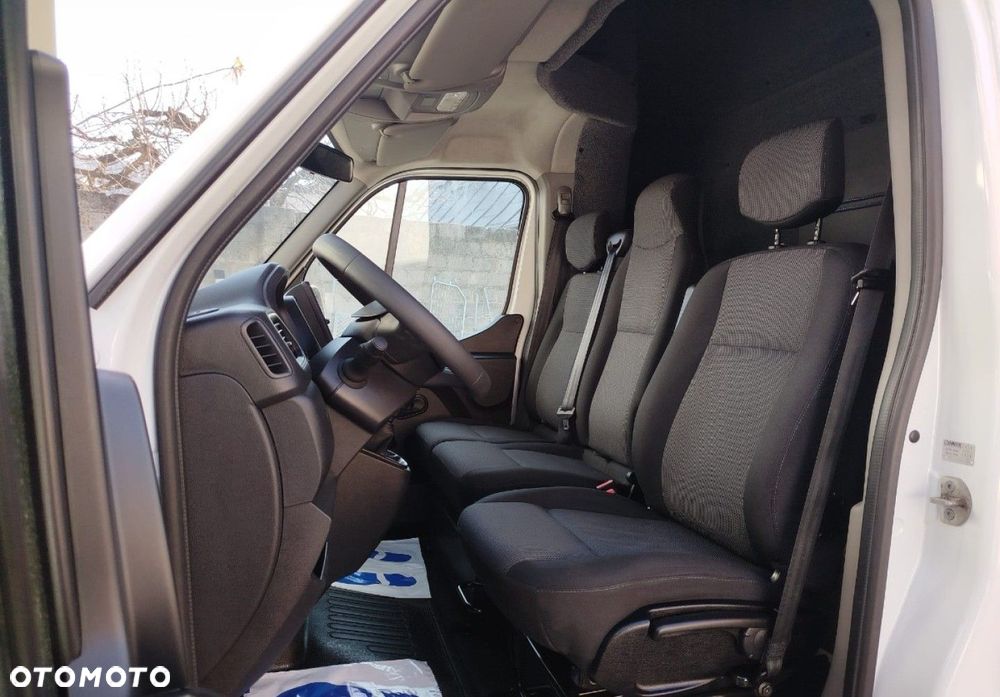 Renault Master - 18