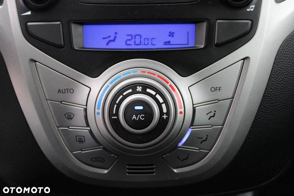 Hyundai ix20 - 24