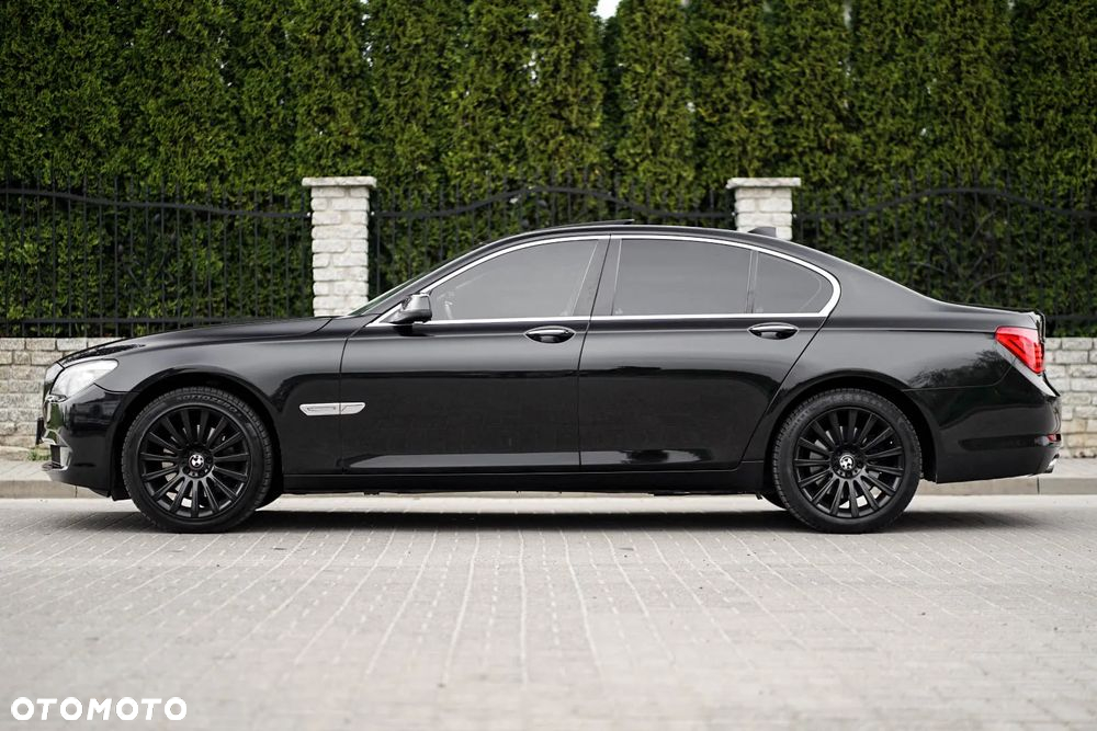 BMW Seria 7 730d - 12