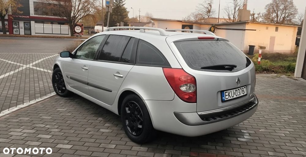 Renault Laguna 1.9 dCi Confort Authentique - 3