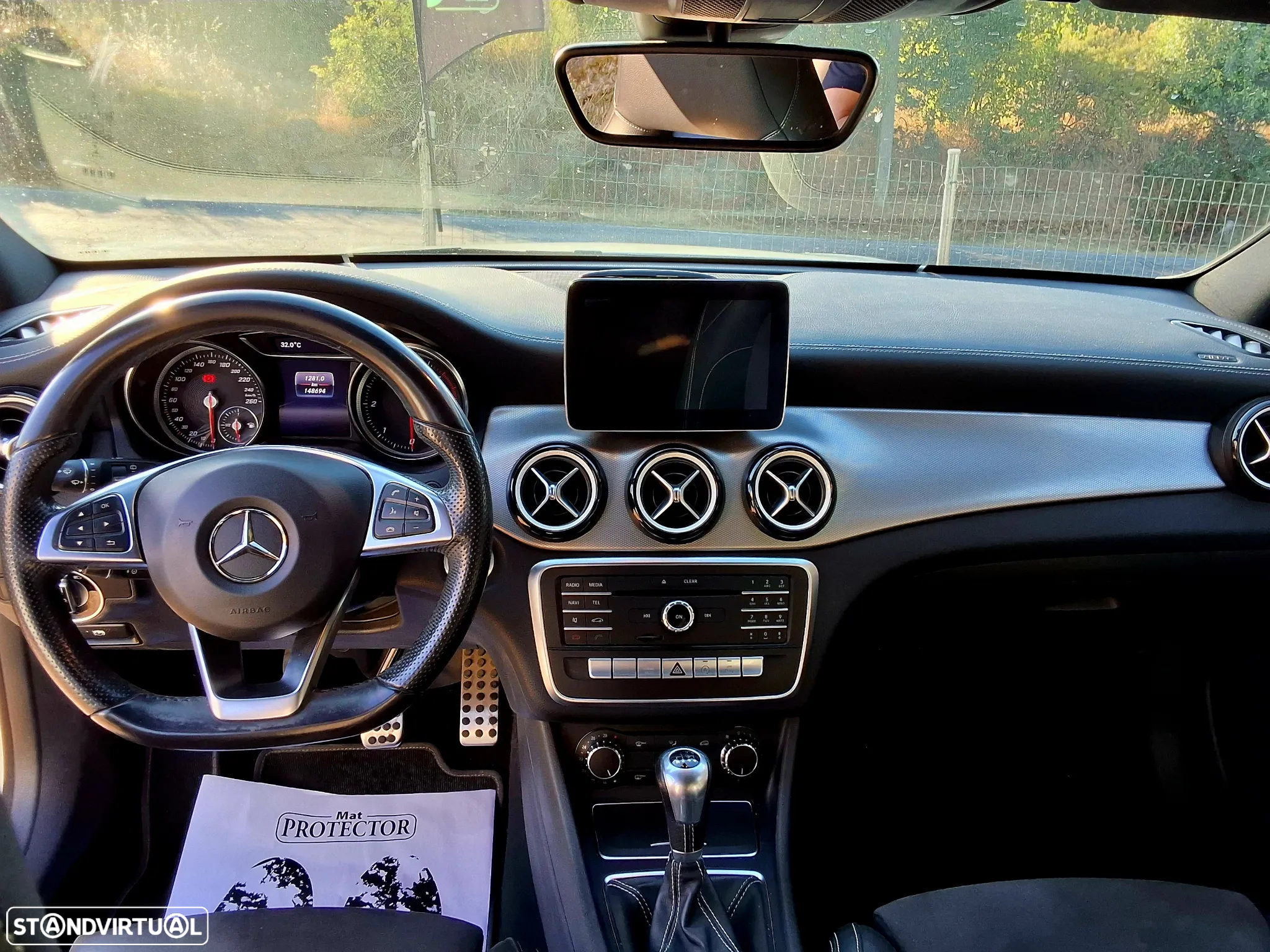 Mercedes-Benz CLA 180 d Shooting Brake AMG Line - 9