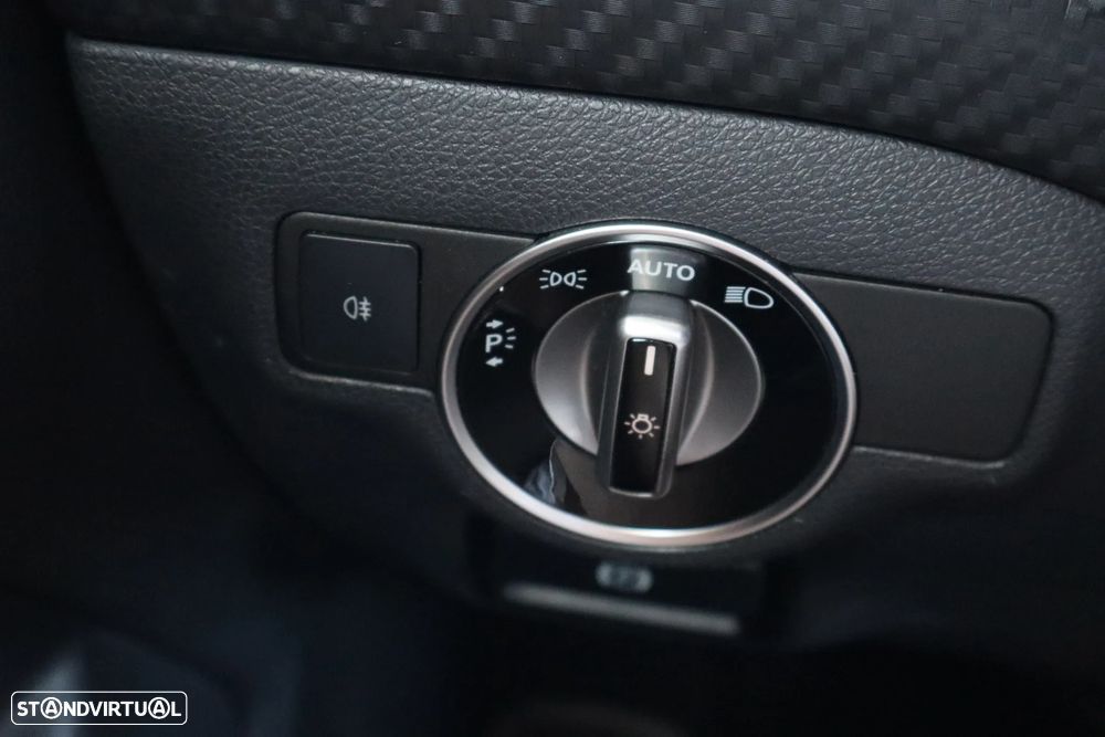 Mercedes-Benz A 250 BE AMG Sport Aut. - 26