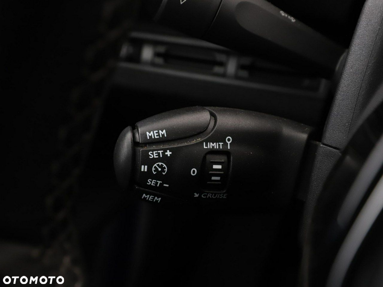 Peugeot 3008 1.2 PureTech Allure - 34