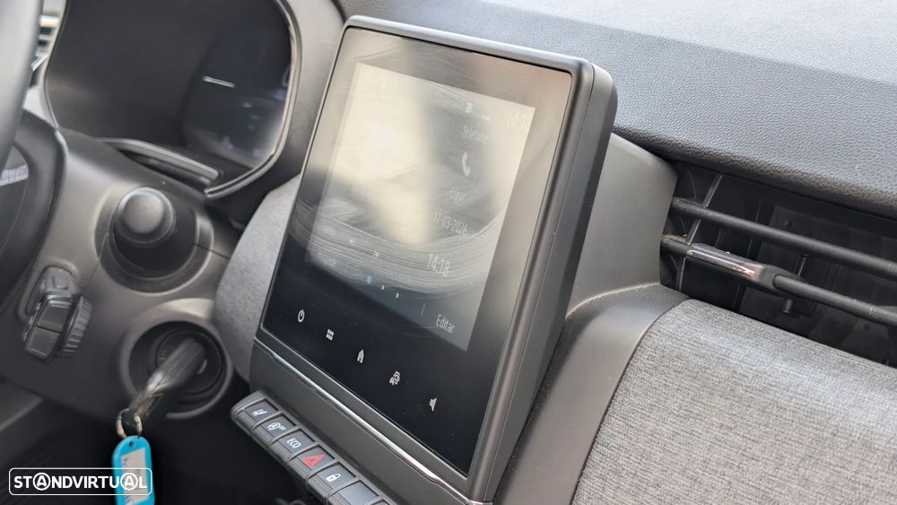 Renault Clio TCe 90 EVOLUTION - 12