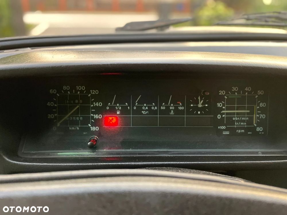 Polonez Caro - 9