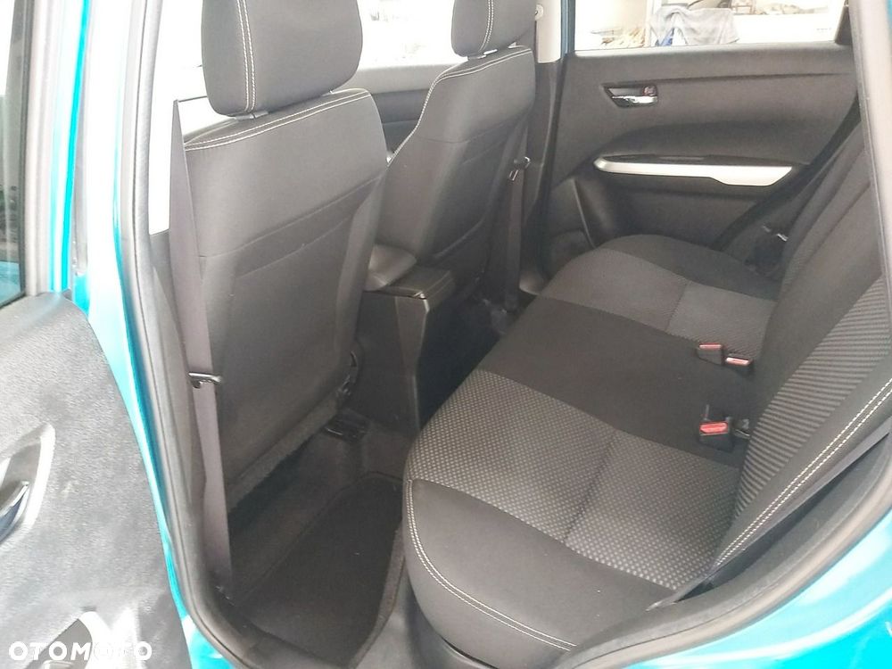 Suzuki Vitara - 23