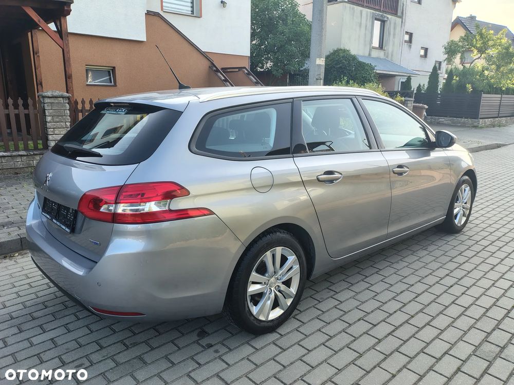Peugeot 308 - 11