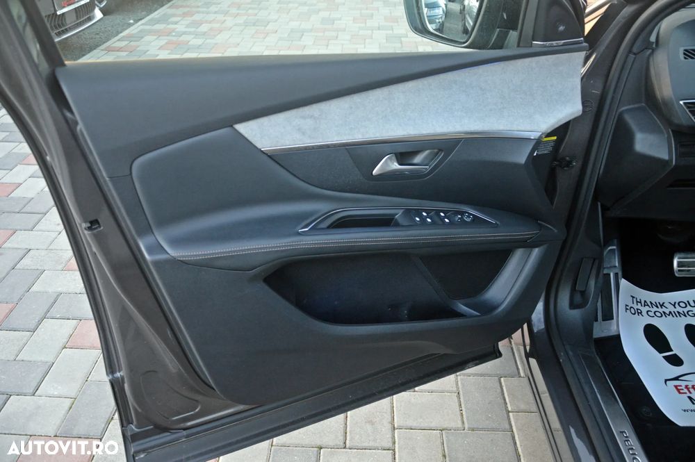 Peugeot 3008 PHEV EAT8 4X4 GT Pack - 21