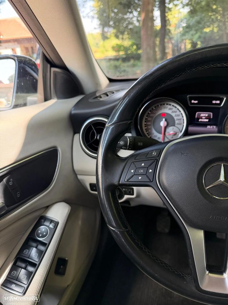 Mercedes-Benz CLA 200 CDI AMG Line — fotografia 15