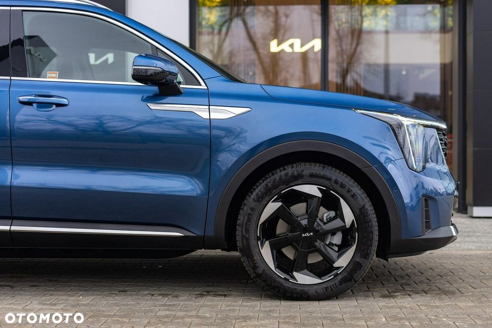 Kia Sorento - 8