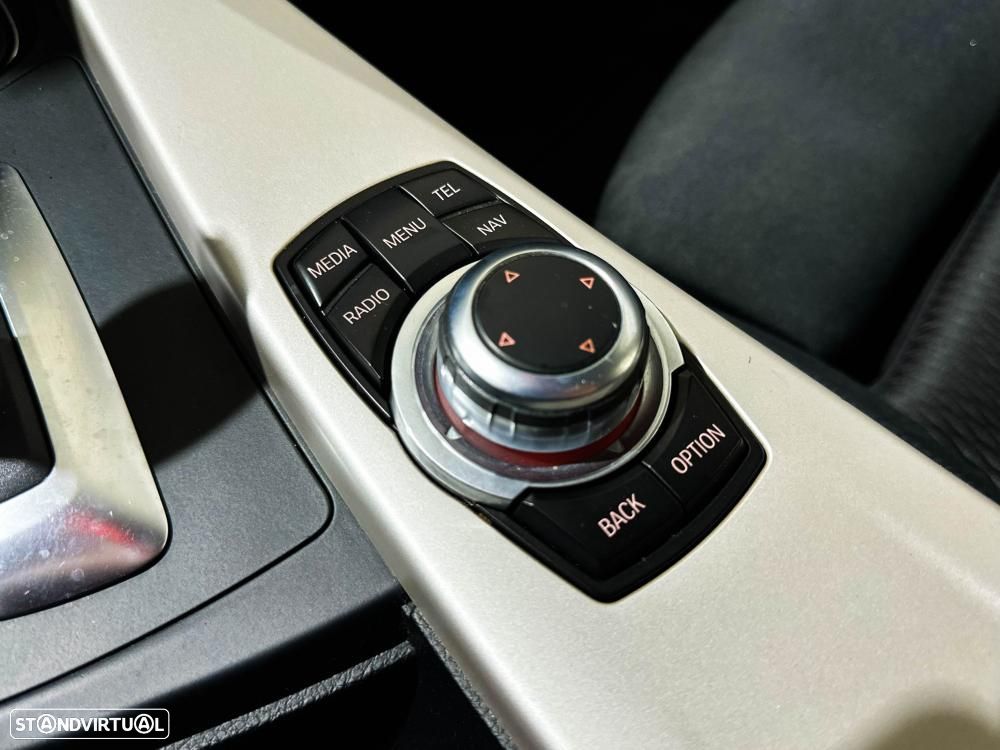 BMW 318 d Line Sport Shadow Auto - 47