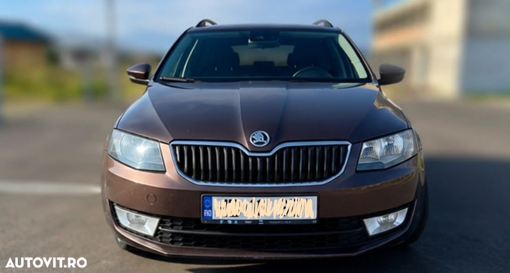 Skoda Octavia 2.0 TDI DSG Style - 1