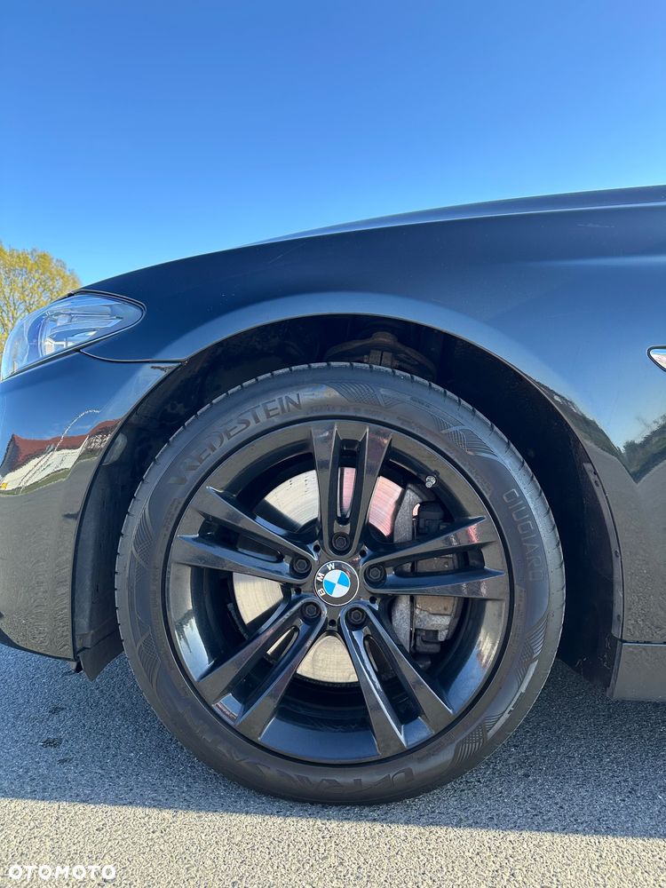 BMW Seria 5 525d xDrive Luxury Line - 12