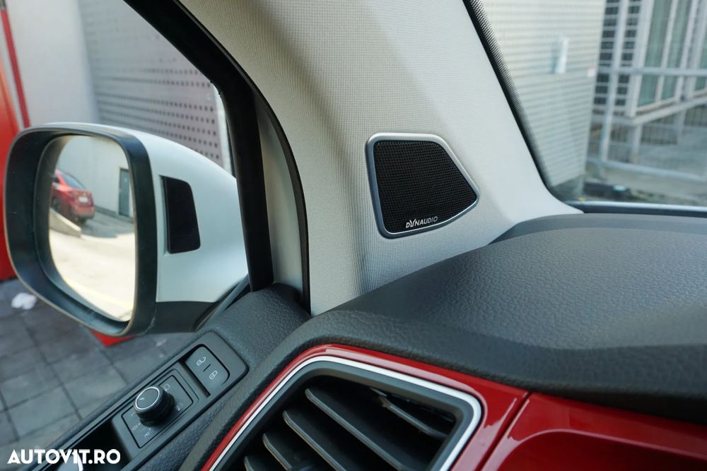 Volkswagen Multivan - 34