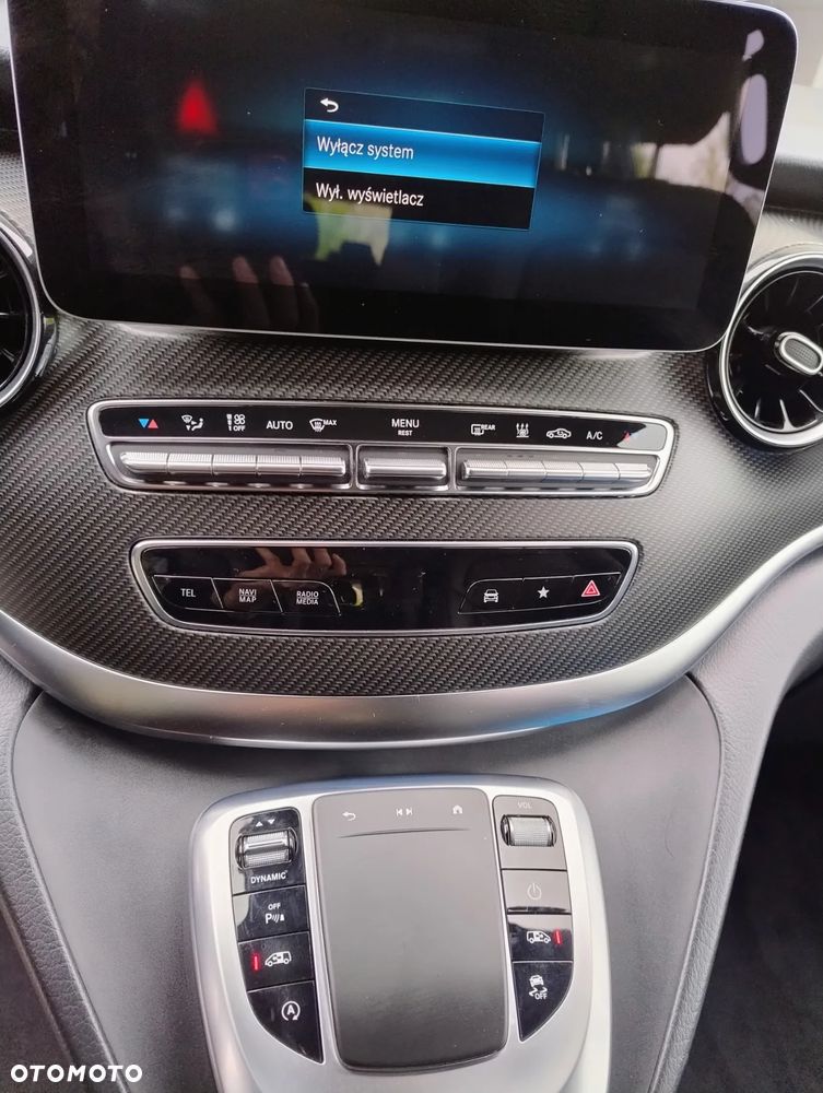 Mercedes-Benz Klasa V 300 d Extralang 4Matic 9G-TRONIC Avantgarde Edition - 30