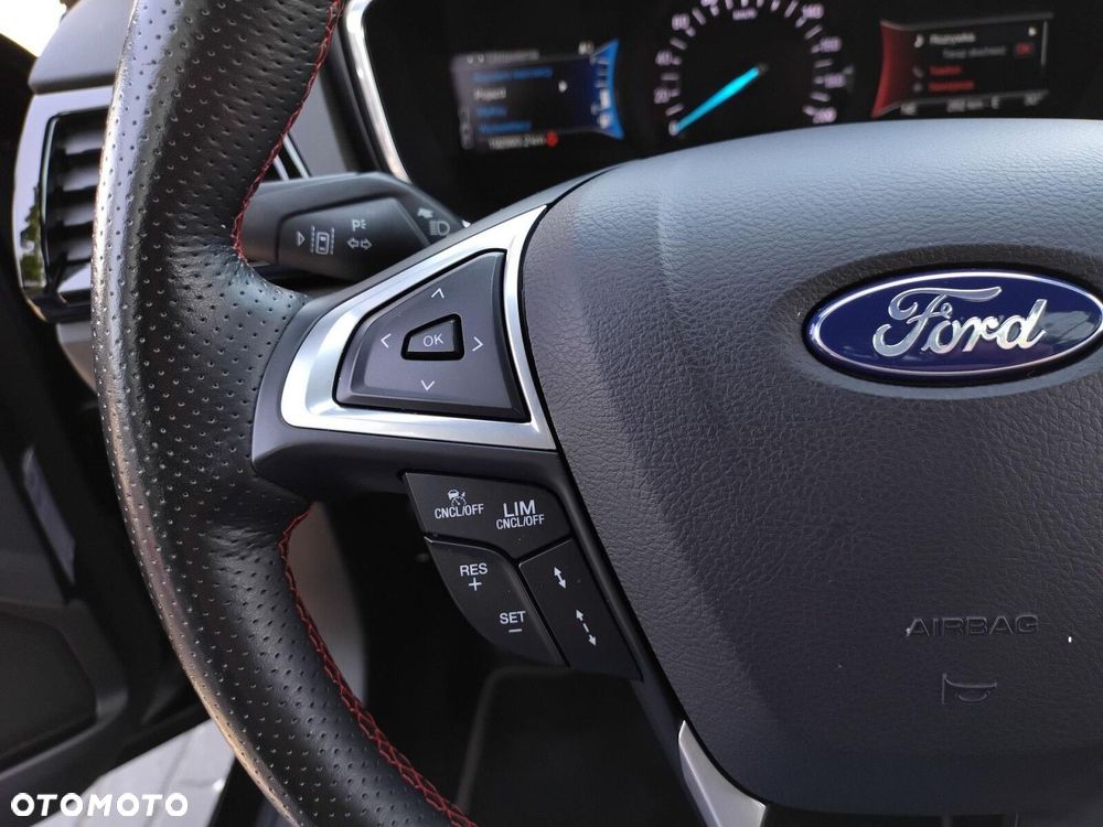 Ford Mondeo - 14