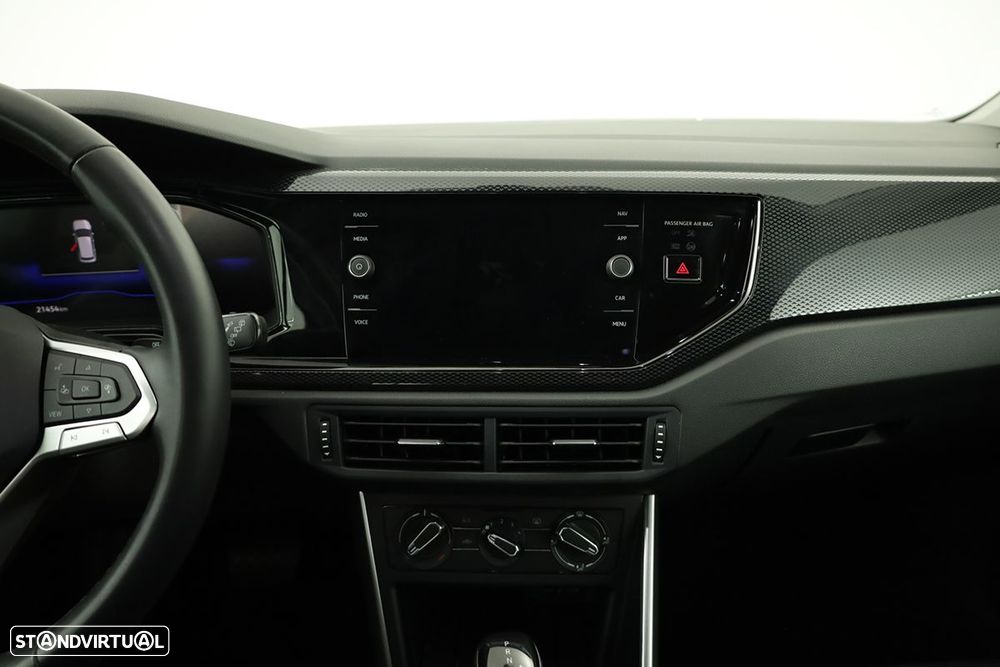VW Taigo 1.0 TSI Urban DSG - 9