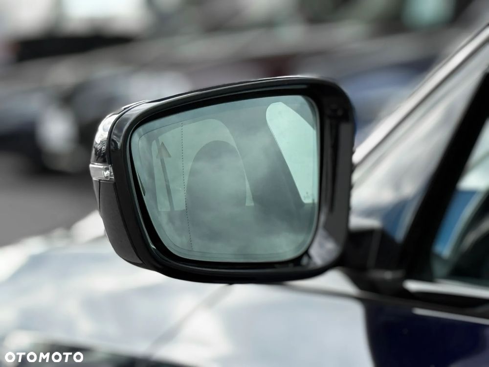 BMW Seria 3 320d M Sport sport - 12