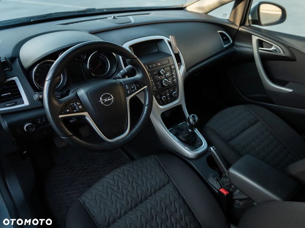 Opel Astra 1.4 T Active - 9