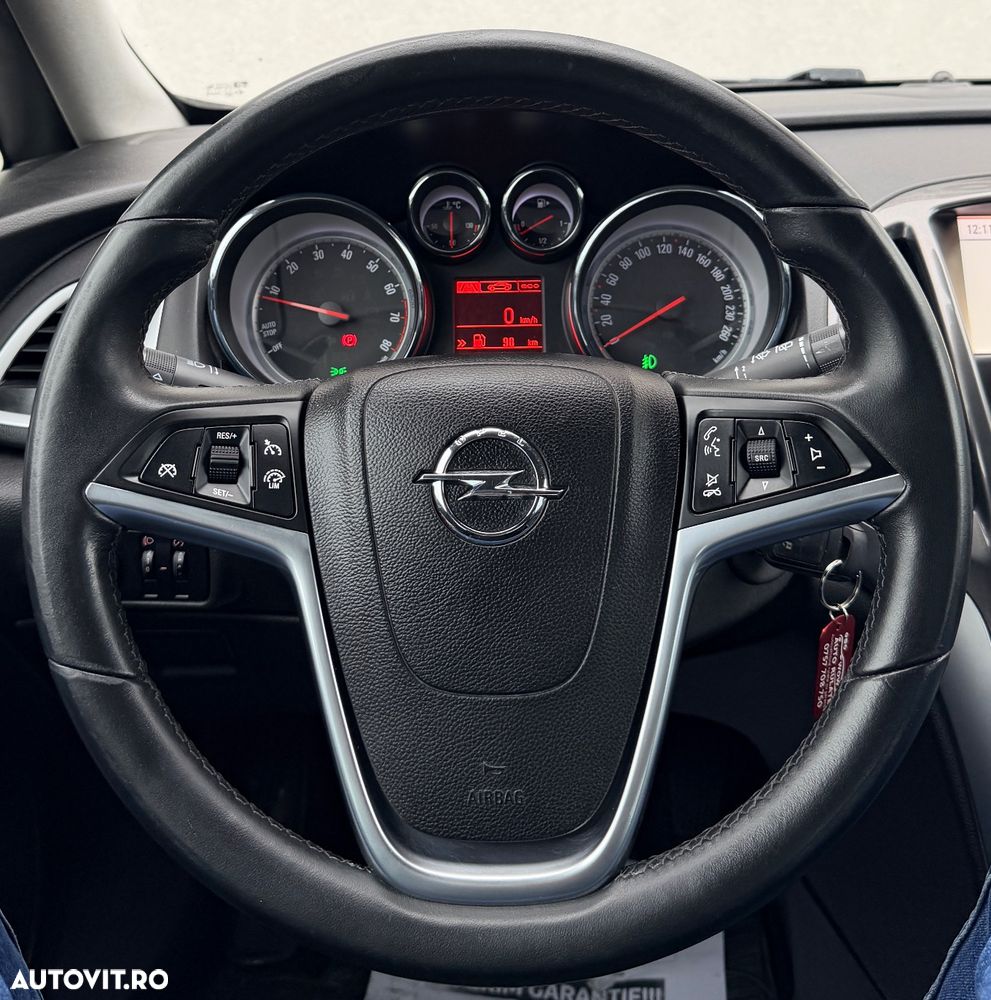 Opel Astra 1.4 Turbo ECOTEC Enjoy - 31