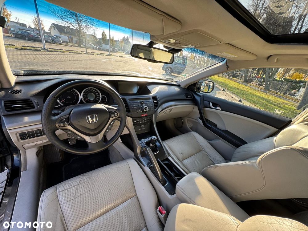 Honda Accord 2.4 Executive Nav+ACC+LKAS - 35