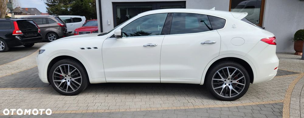 Maserati Levante Diesel Granlusso - 9