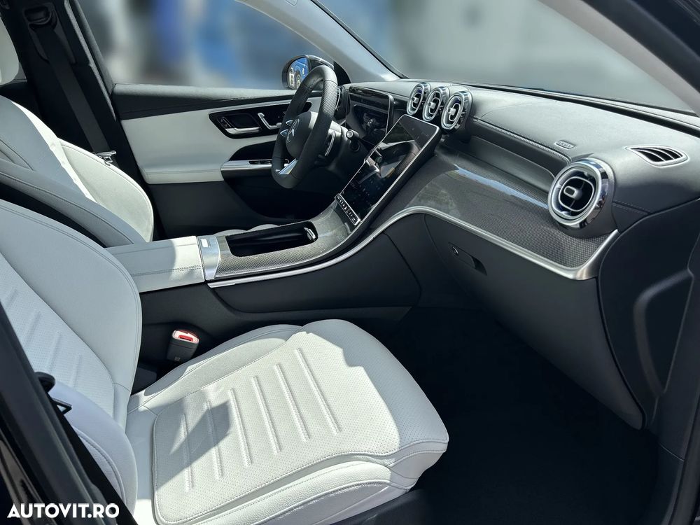 Mercedes-Benz GLC Coupe 300 e 4MATIC PHEV - 13