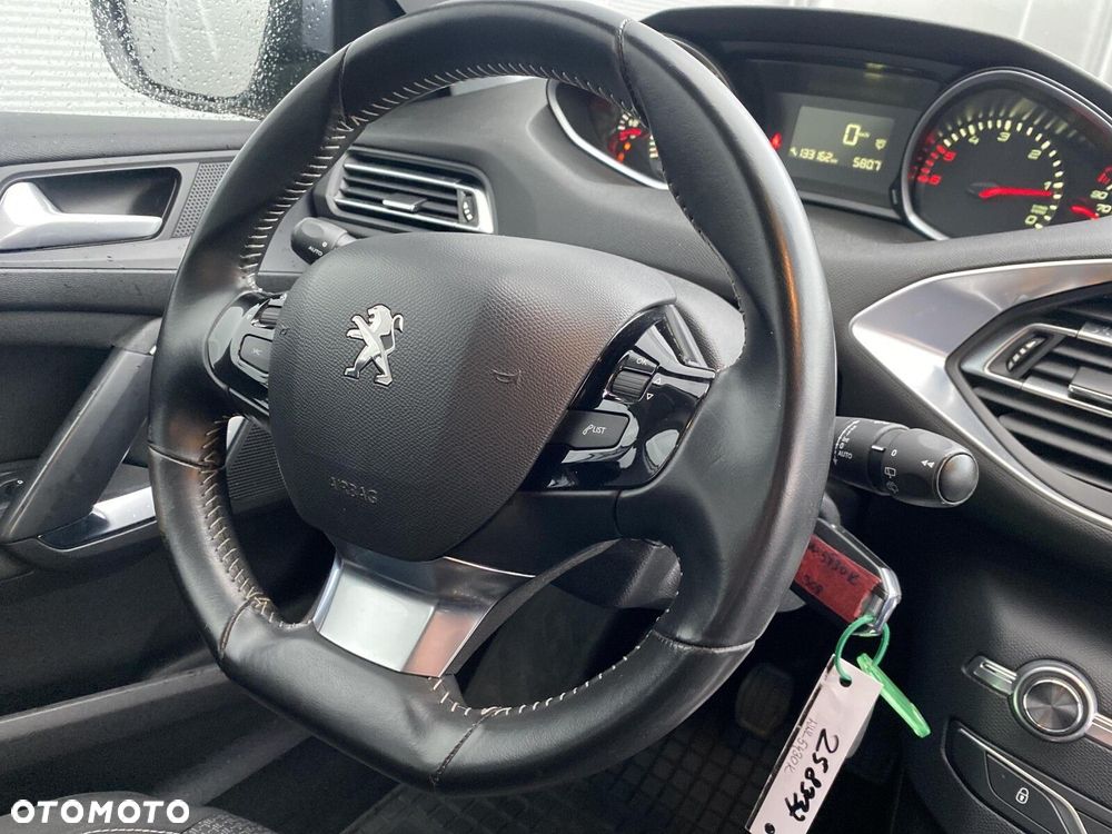 Peugeot 308 - 28