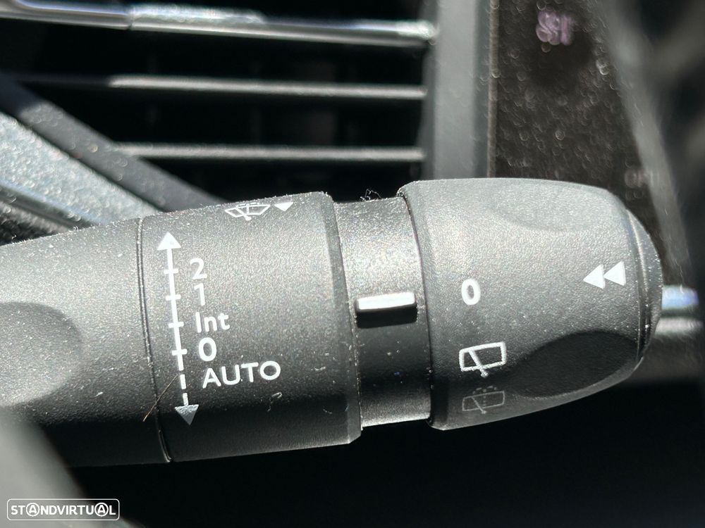 Peugeot 308 SW 1.5 BlueHDi Style - 17