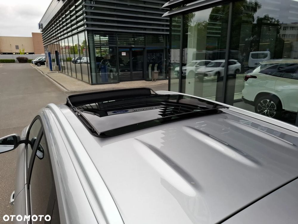 MG ZS Hybrid+ - 18