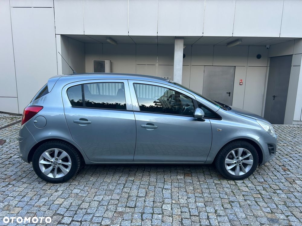 Opel Corsa 2012 photo 5