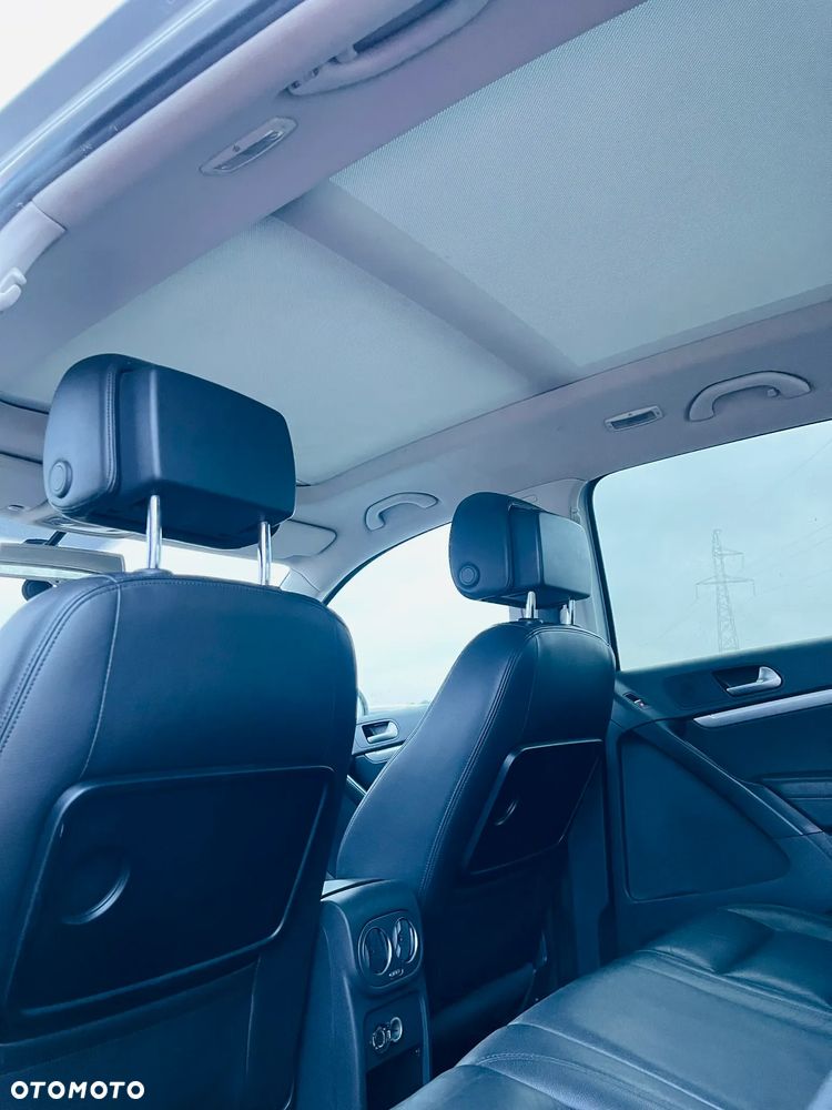 Volkswagen Tiguan 2.0 TDI 4Mot Sport&Style DSG - 9