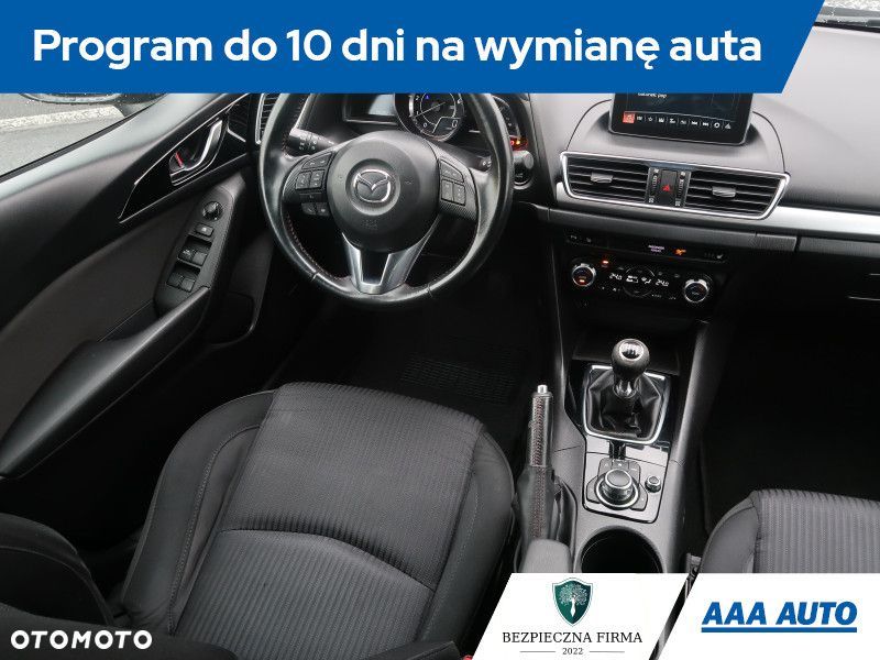 Mazda 3 - 8