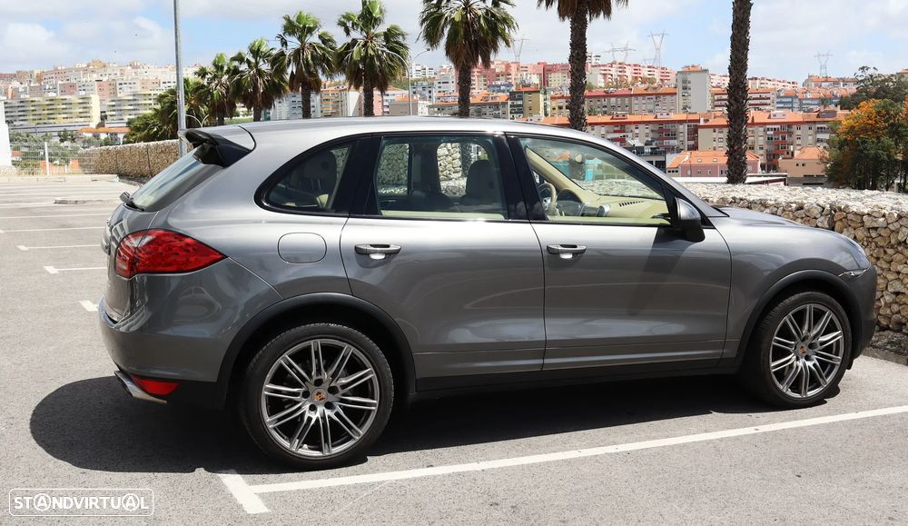 Porsche Cayenne S Tiptronic S - 10