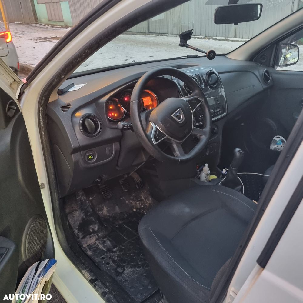Dacia Logan - 11