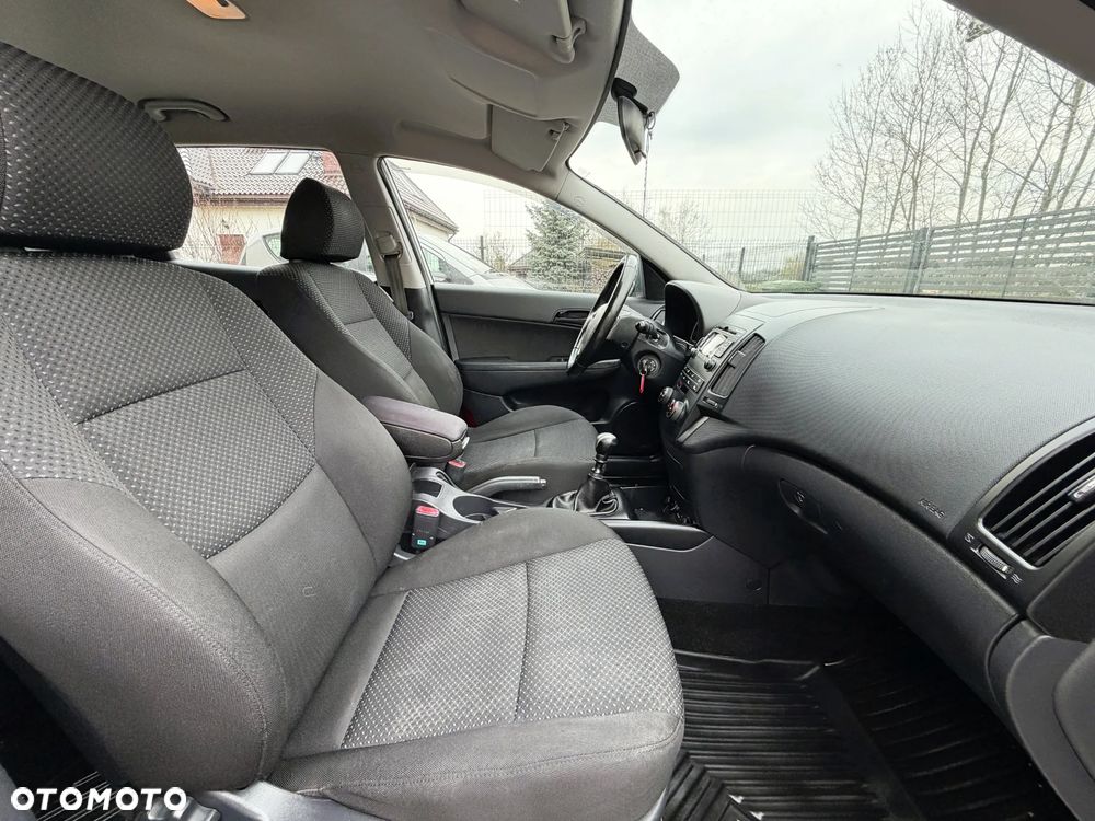Hyundai i30 - 12