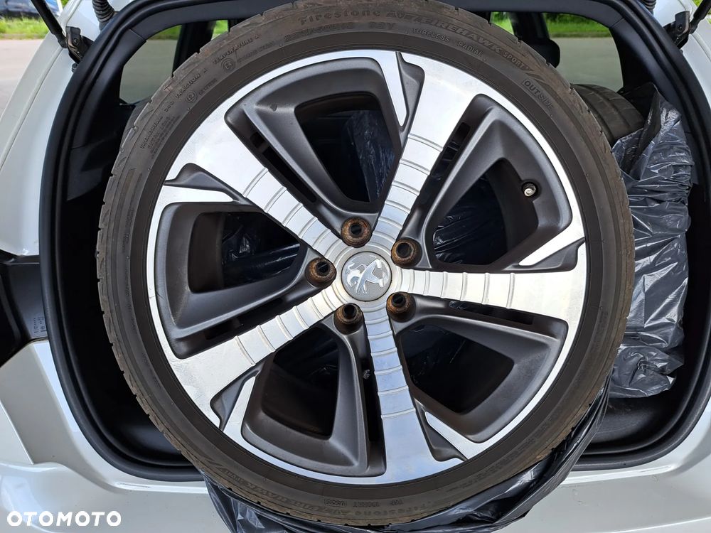 Peugeot 308 1.6 PureTech GPF GT S&S EAT8 - 37